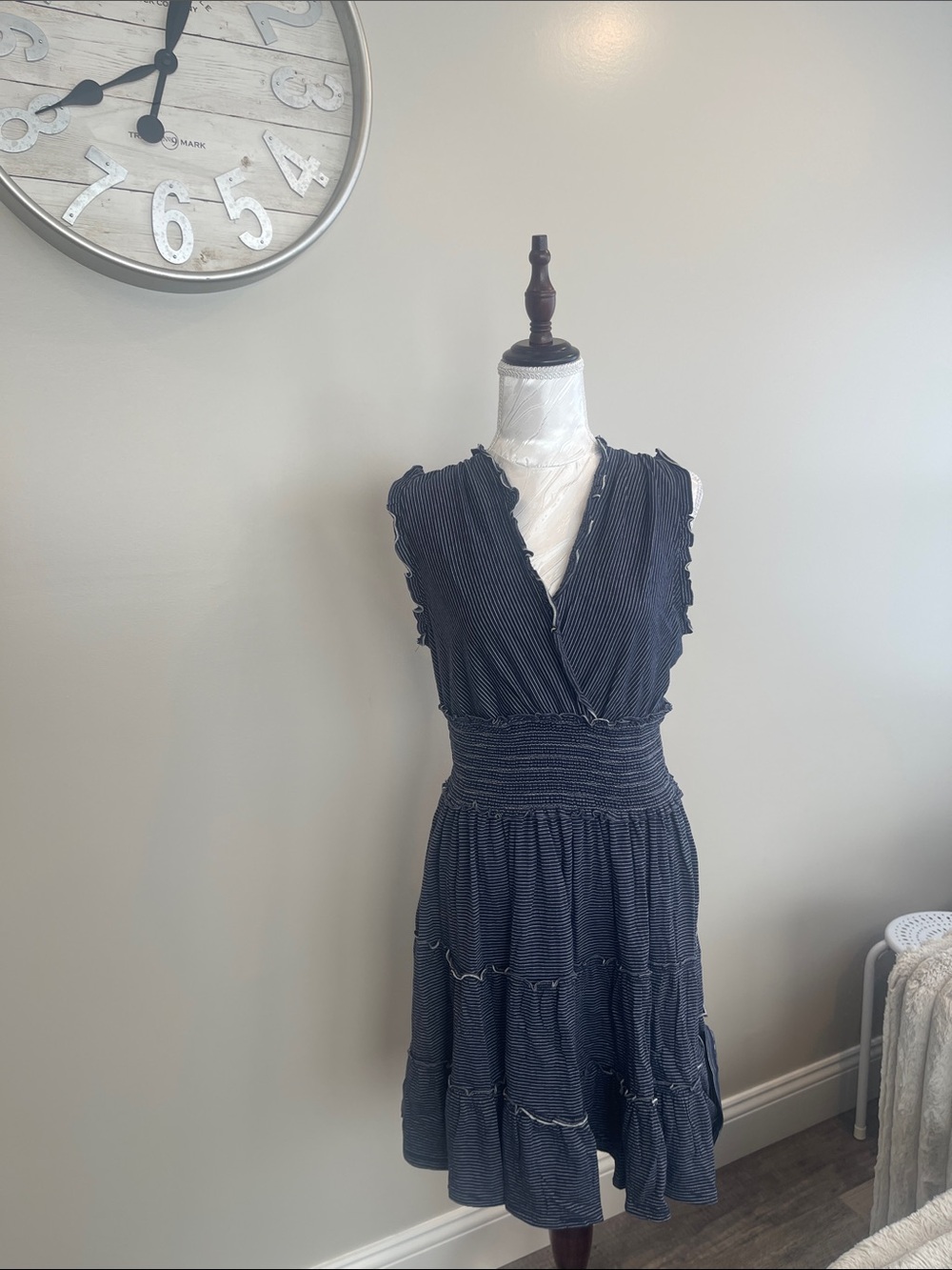Max Studio Navy Sleeveless V-Neck Smocked Midi Dress
